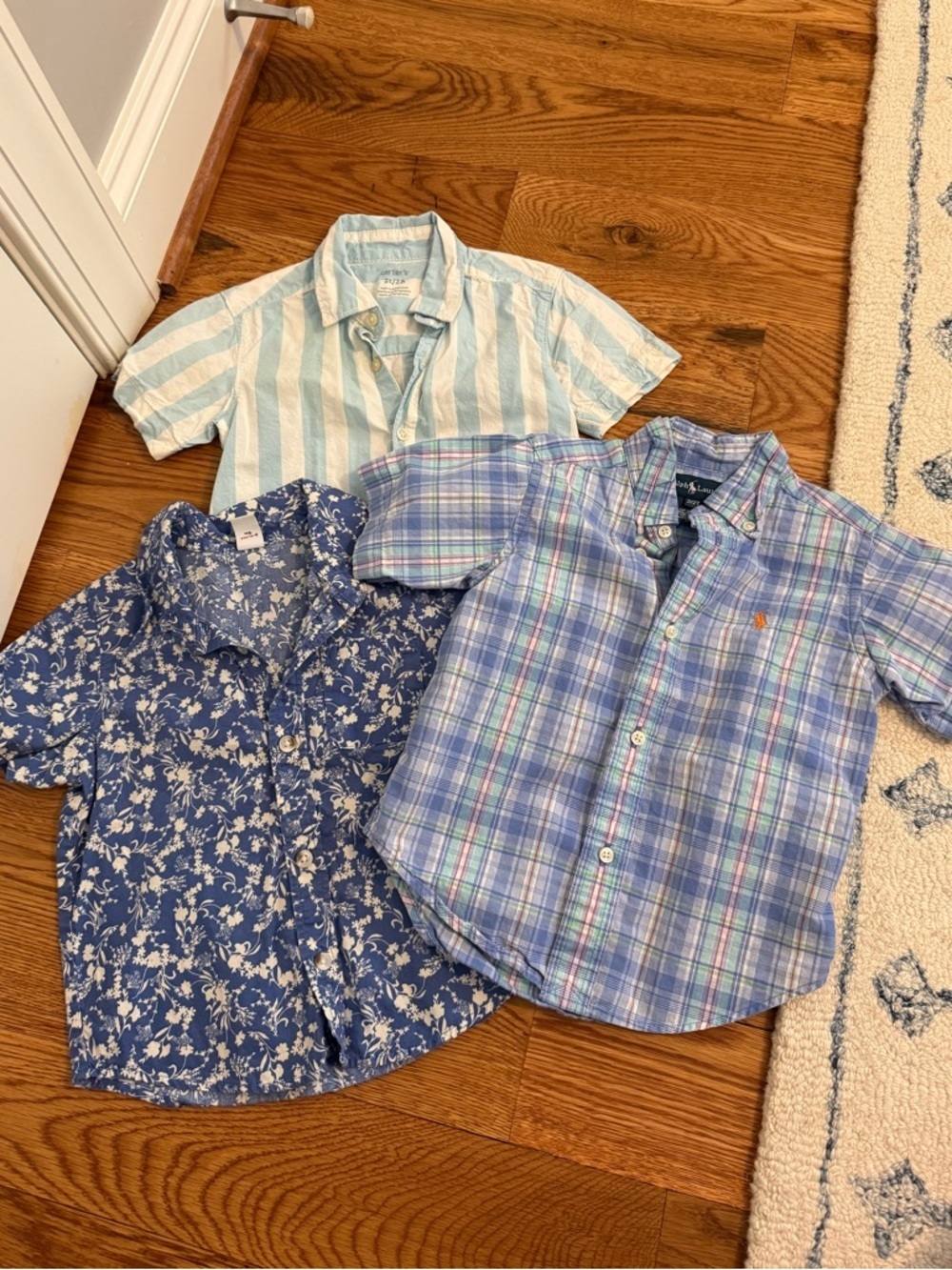 Bundle of 3 Toddler Boy Short Sleeve Button Down Shirts size 2T Ralph Lauren